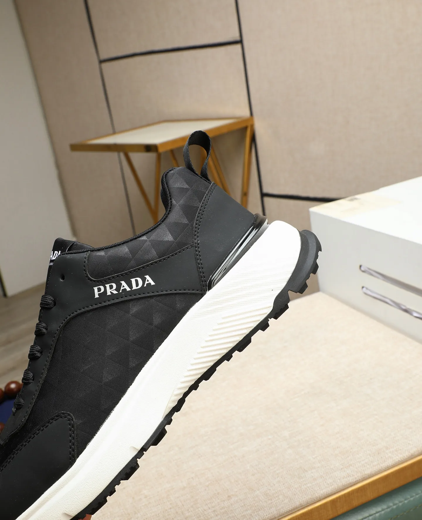 Men's men's shoes💰460🌹🌹[PRADA—Prada] new model🙈original replica! 👟👟👟The uppers are made of top-notch workmanship from Italy🇮🇹Imported calfskin❗️Genuine leather lining@Suitable for travel, the original version has an enlarged engraved sole, making it suitable for all kinds of travel, showing low-key luxury. Let quality speak for itself. Color: Size: 38-44
